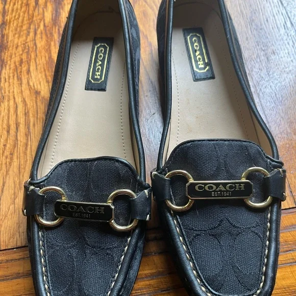 Coach Black Leather Flats with Moccasin Design - Picture 3 of 6